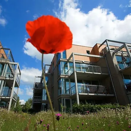 Reese Uitzicht Op De Trave בית נופש