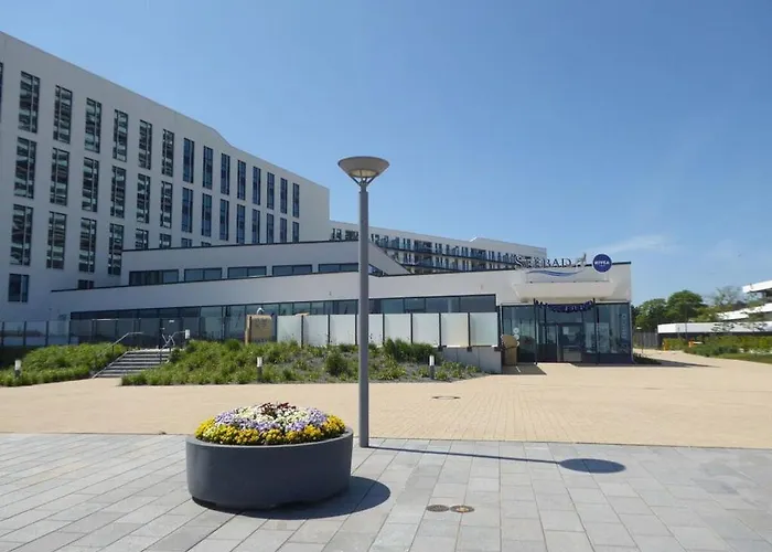 Reese Uitzicht Op De Trave لوبيك